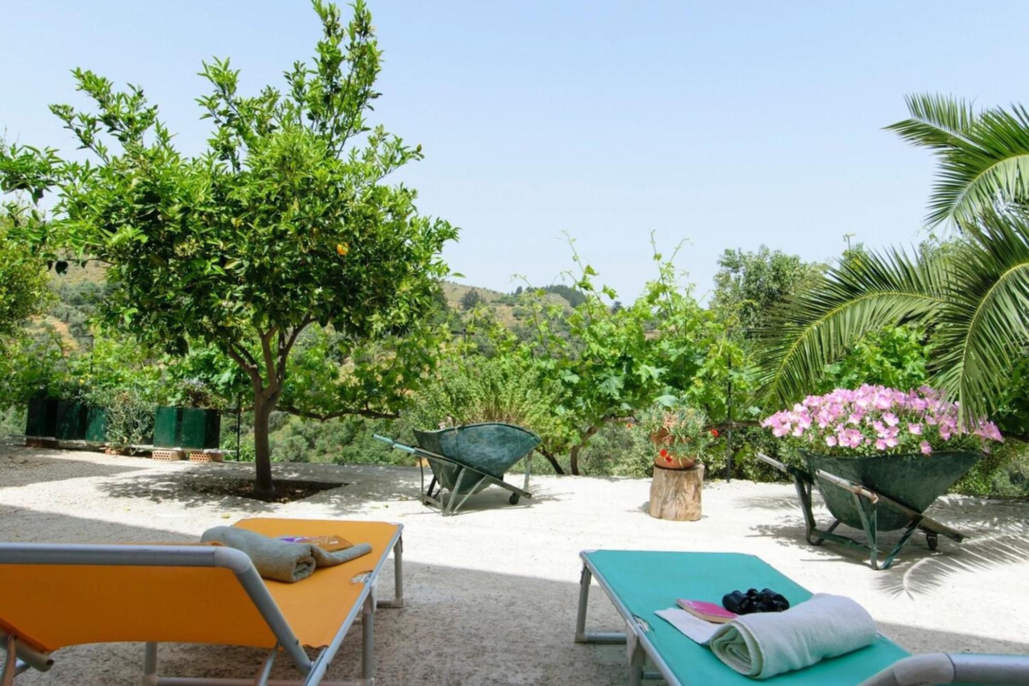 Loulos Aoria Traditional House With Stuning Mountain View מראה חיצוני תמונה