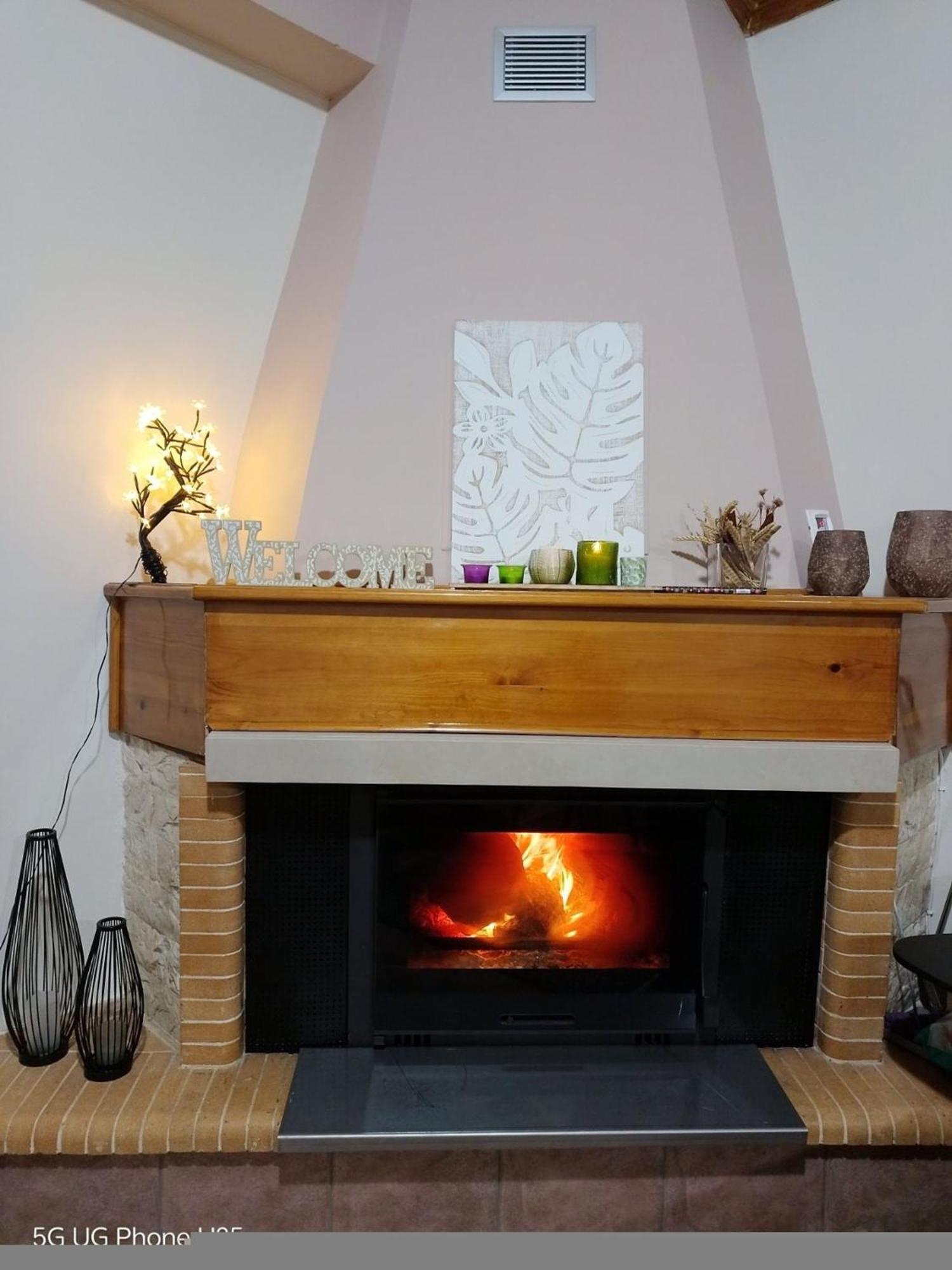 Loulos Aoria Traditional House With Stuning Mountain View מראה חיצוני תמונה